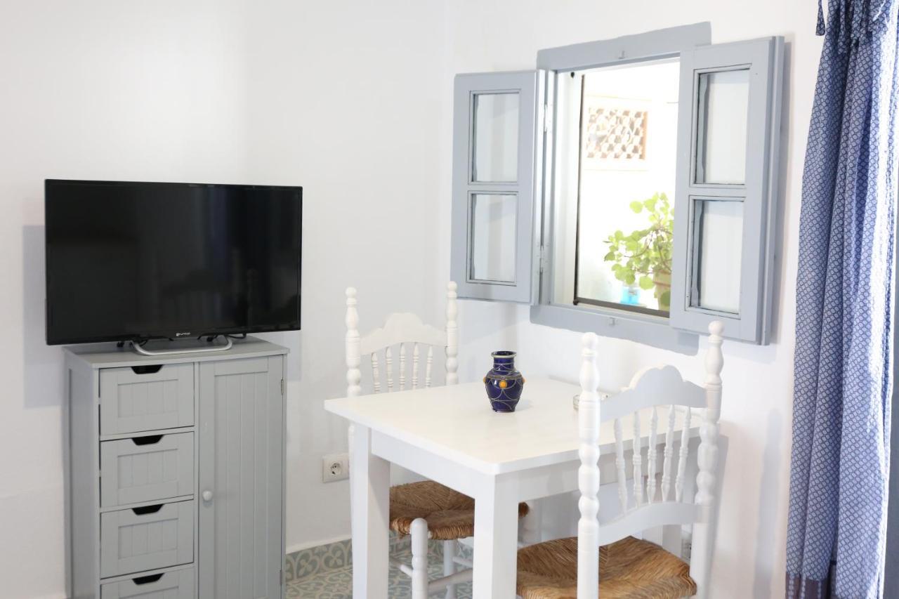 Vivienda Turistica De Alojamiento Rural Silla Vieja Вехер де ла Фронтера Екстериор снимка
