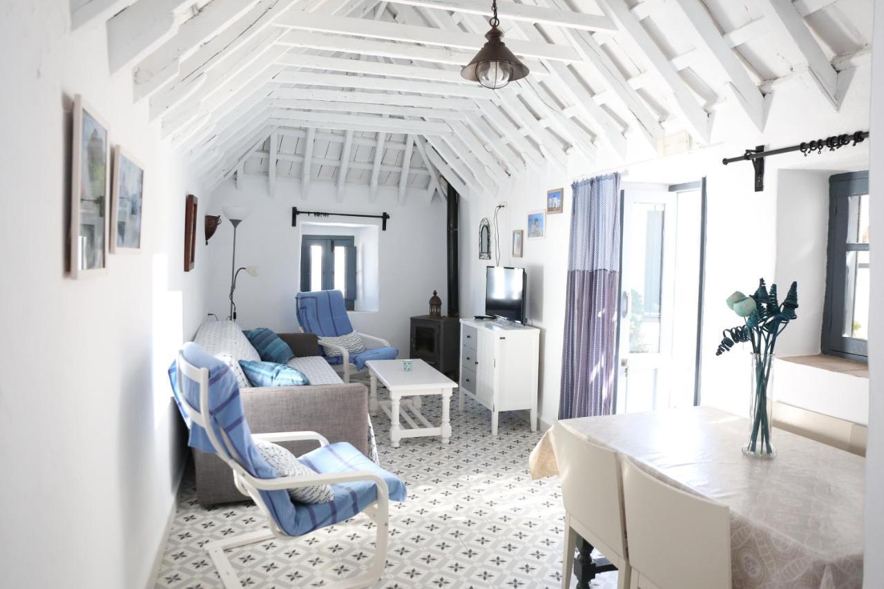 Vivienda Turistica De Alojamiento Rural Silla Vieja Вехер де ла Фронтера Екстериор снимка