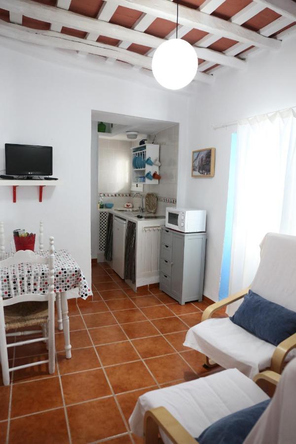 Vivienda Turistica De Alojamiento Rural Silla Vieja Вехер де ла Фронтера Екстериор снимка